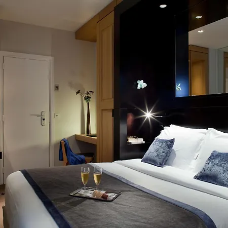 Hotel Marceau Champs-elysees Paris